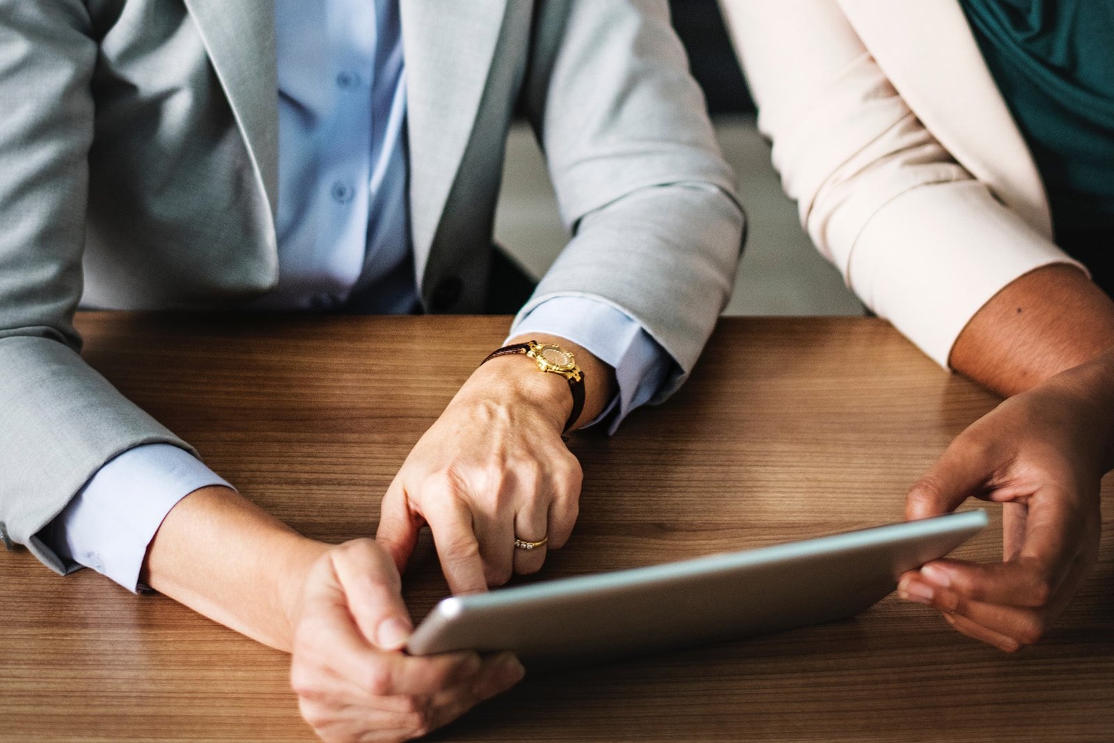 Why PRO Services are Essential for Corporate Compliance